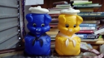 two little pigs